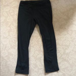 Lululemon running cropped bottoms size 4